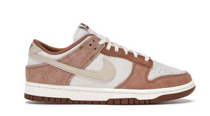 Nike Dunk Low Medium Curry