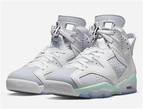 Jordan 6 Retro Mint Foam (Women's)